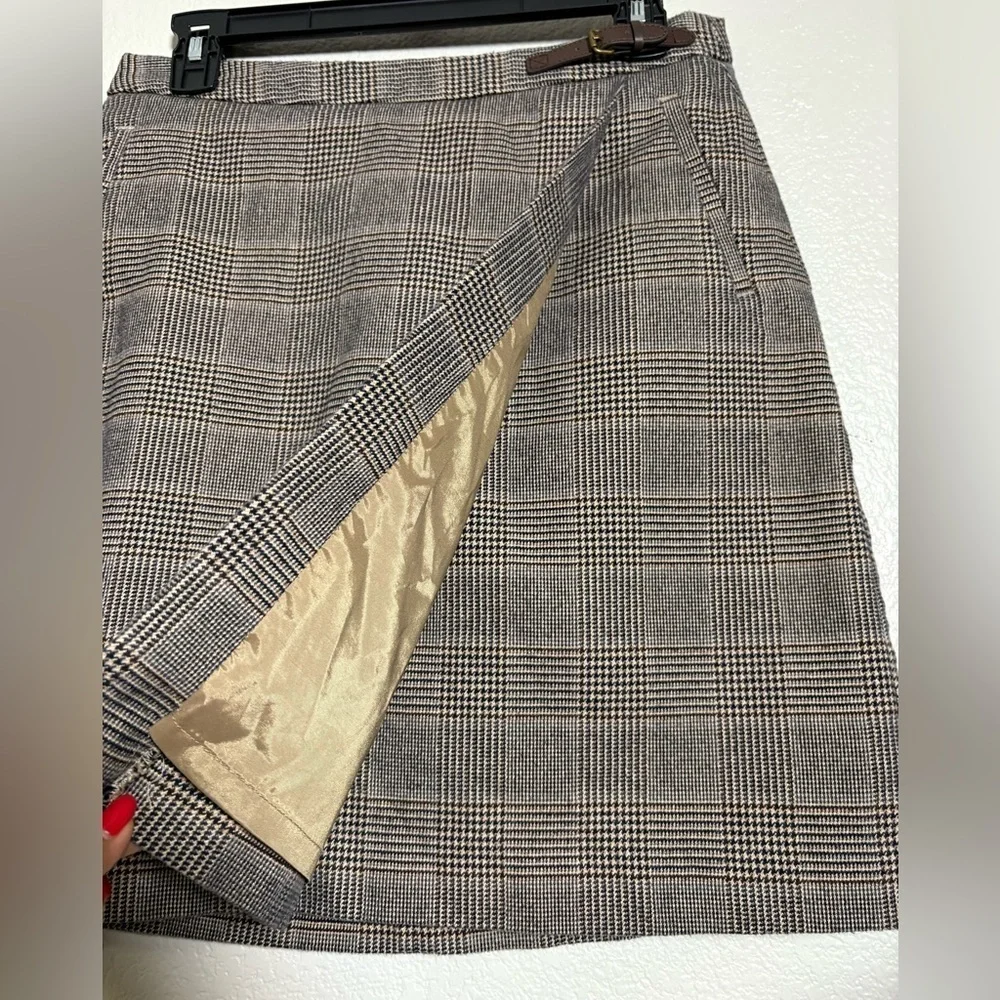 L.L. Bean Cotton Brown Plaid A-Line Mini Skirt with‎ Pockets, Side Buckle Detail